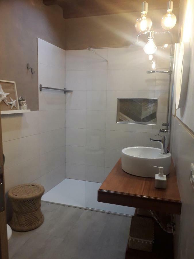 蒂纳霍Casa Valeria别墅 外观 照片